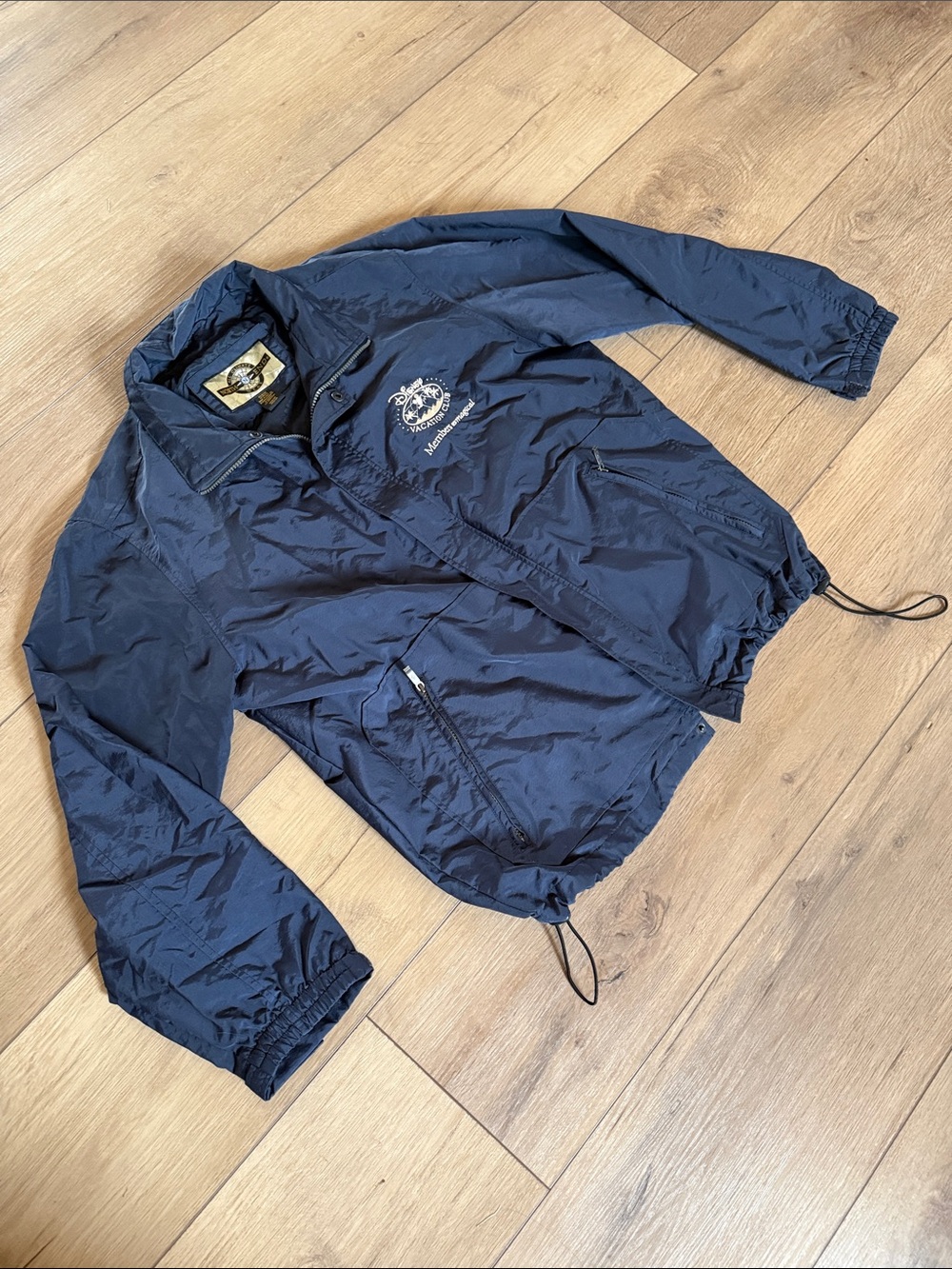 NWOT North End Disney Vacation Club Navy Windbreaker Jacket Size M